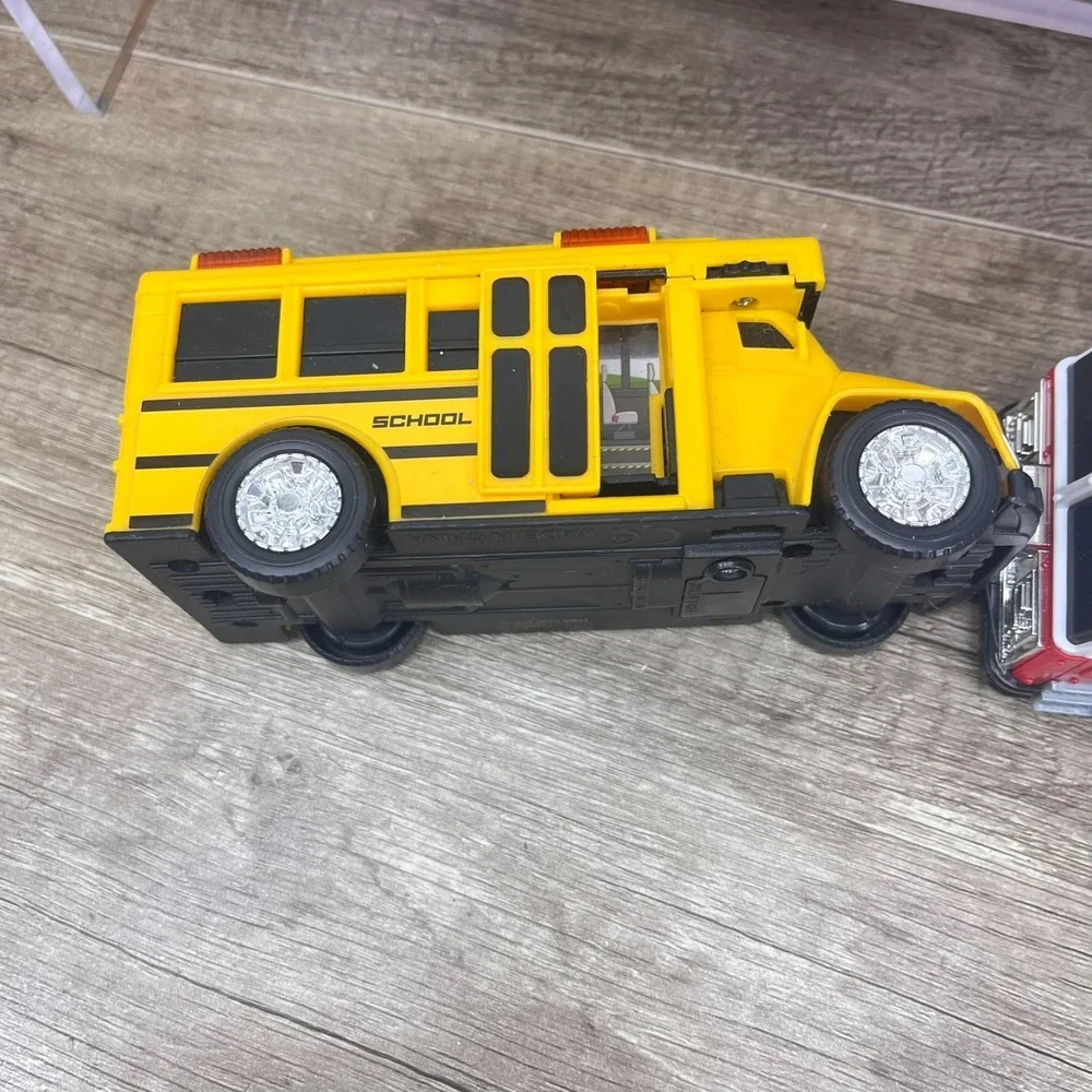 Lot of Emergency Vehicles Toy Cars Fire Truck School‎ Bus Ambulance Police